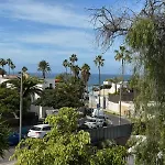 Americas 4-bedroom Nearby The Private Parking Вилла *
