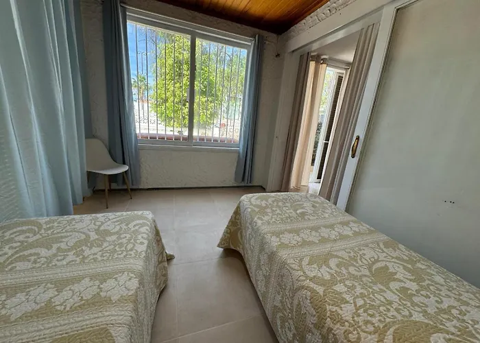 Americas 4-bedroom Nearby The Private Parking Villa Costa Adeje (Tenerife)